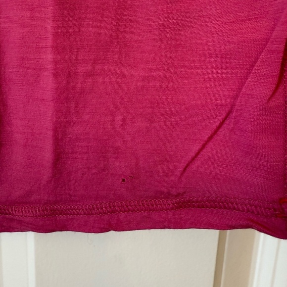 Smart wool Pink Ling Sleeve thin base Layer Size Small - Picture 10 of 11